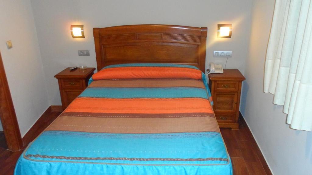 Hostal La Nava Мадрид Номер фото